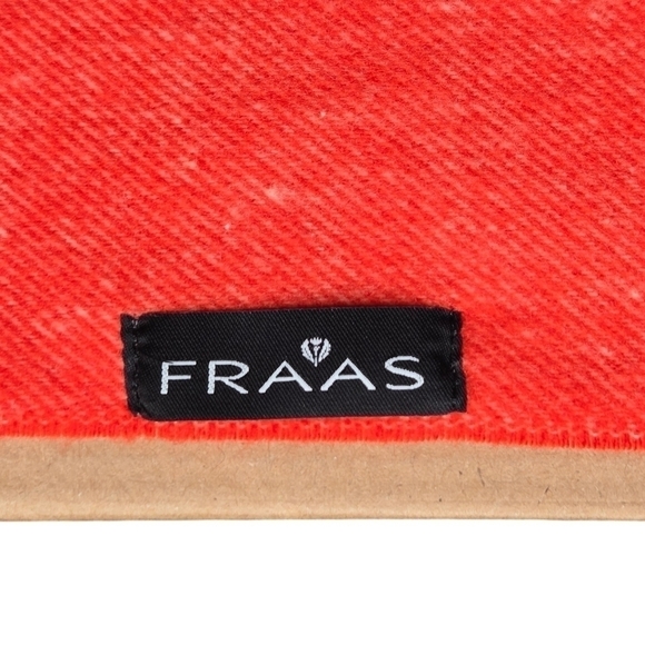 V. FRAAS ECO CASHMINK SCARF COLORFUL PLAID O/S NWOT - Picture 3 of 4